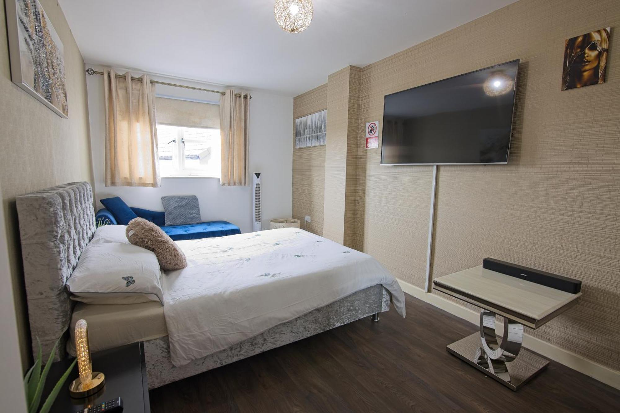 Five Star Rated Condo Manchester Exteriör bild